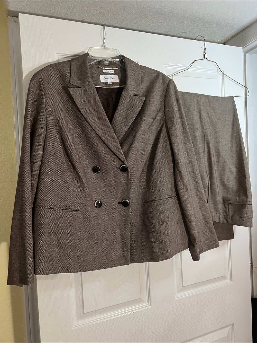 Calvin Klein Women's Double-Breasted Gray-Taupe Blazer Suit Jacket